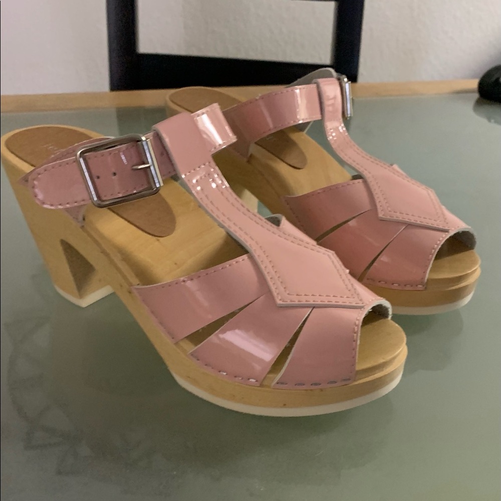 Jeffrey Campbell size 37 (6.5) sandals